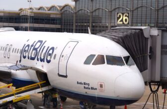 In a First, Feds Advantageous JetBlue for Chronica...