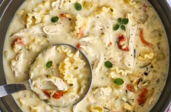 Lighter White Lasagna Soup – Spend With Penn...