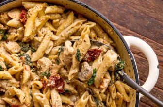 Low Effort One Pot & Sheet Pan Dinners That N...